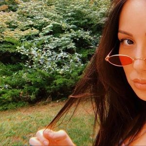 Meet your Posher, Nina